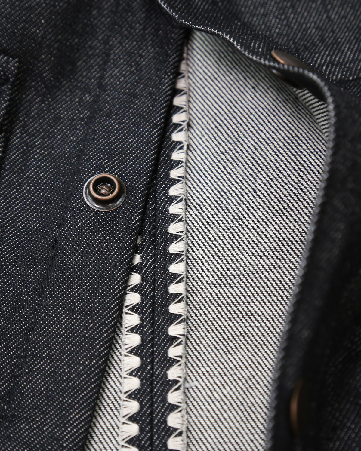 Interceptor Cone Mills Black